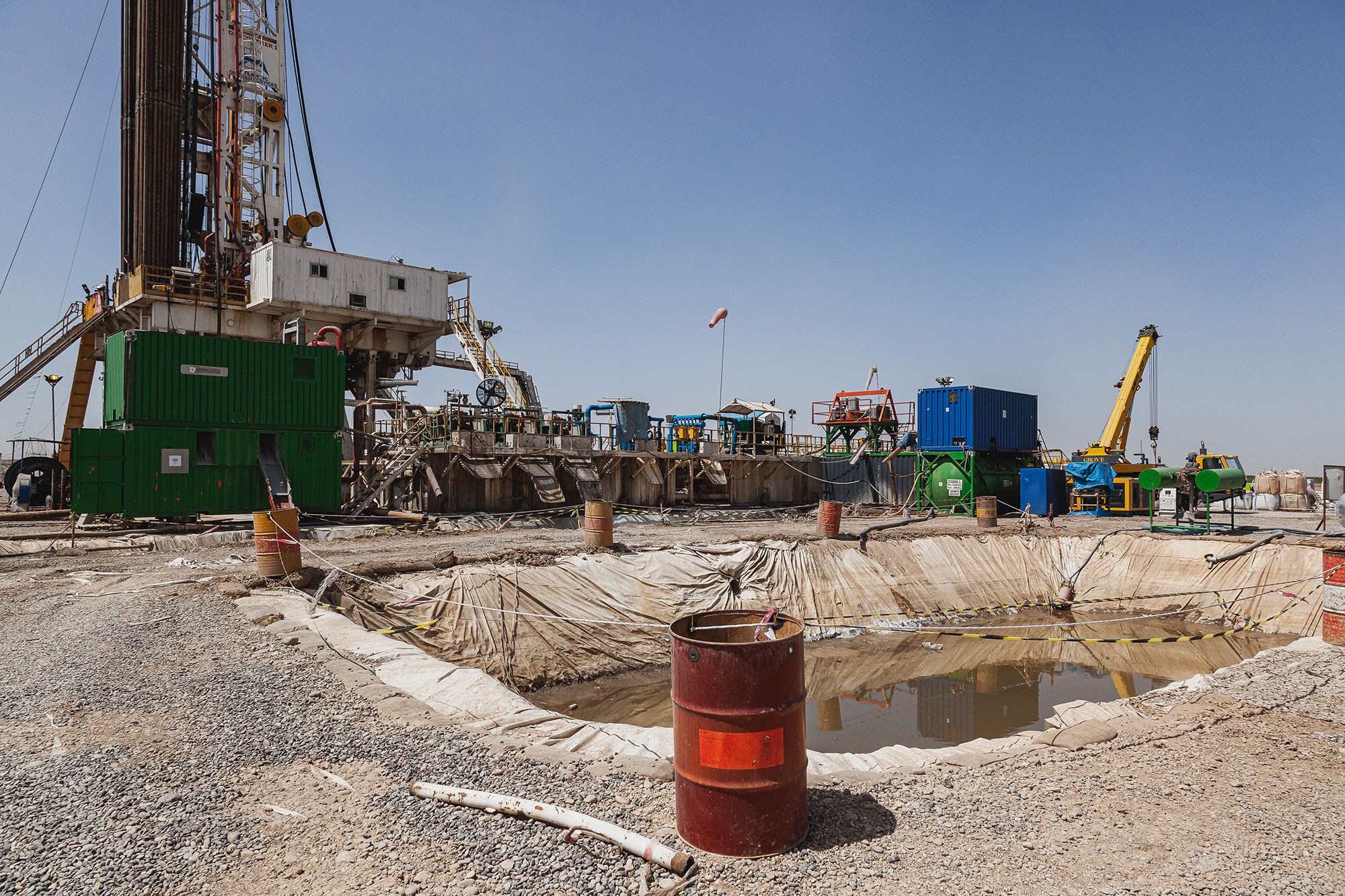 A Day in the Life of an Oil Rig Worker: Insights from Our Employees